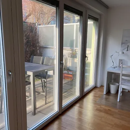 Moderner Stadtbungalow Mit 2 Terrassen Und Privatem Garten Holiday home