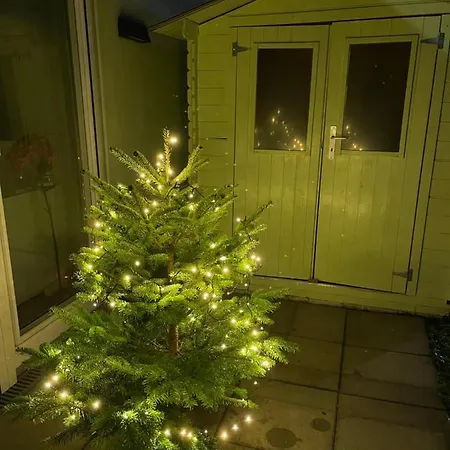 Holiday home Moderner Stadtbungalow Mit 2 Terrassen Und Privatem Garten Innsbruck